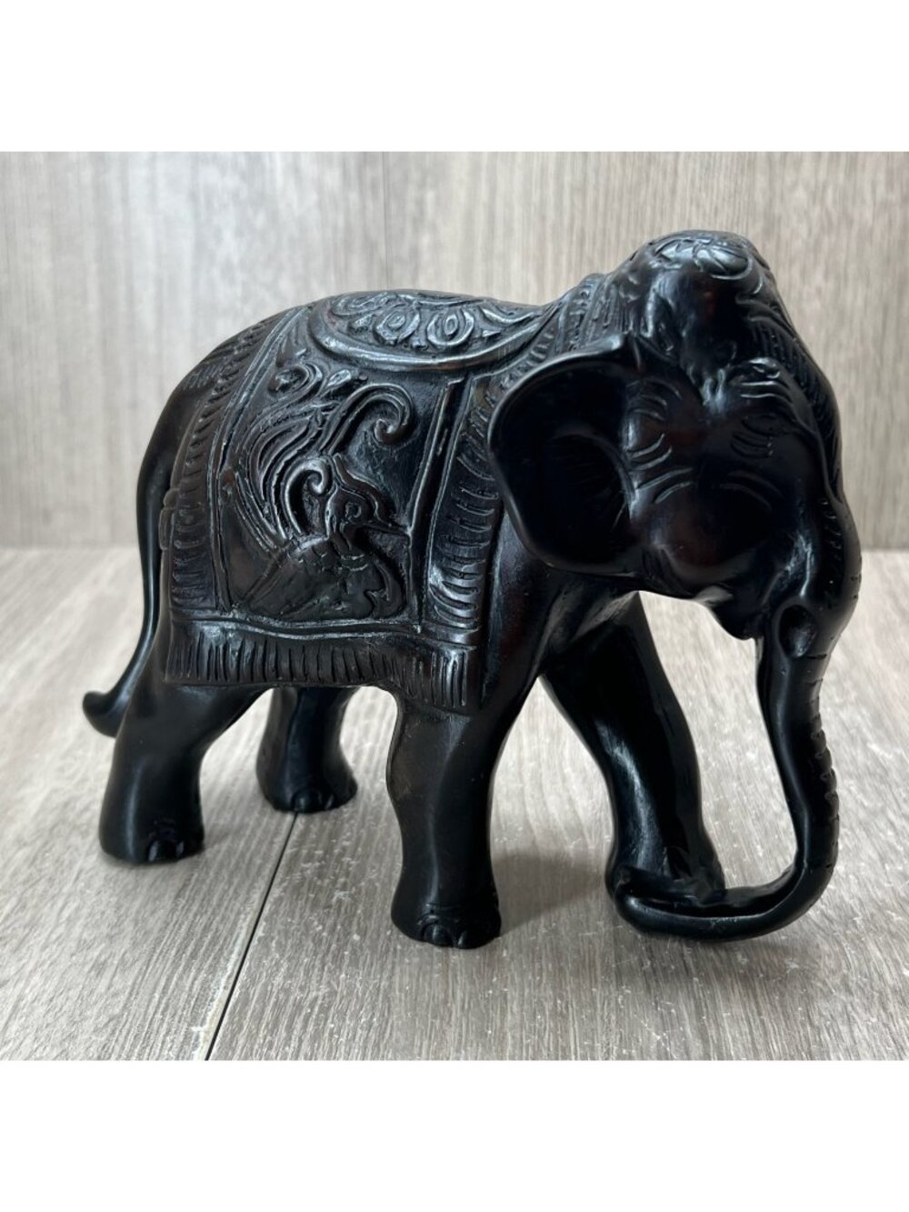 Elephant Figurine Statue Home Decor Lucky Charm Collectible - Picture 1 of 13